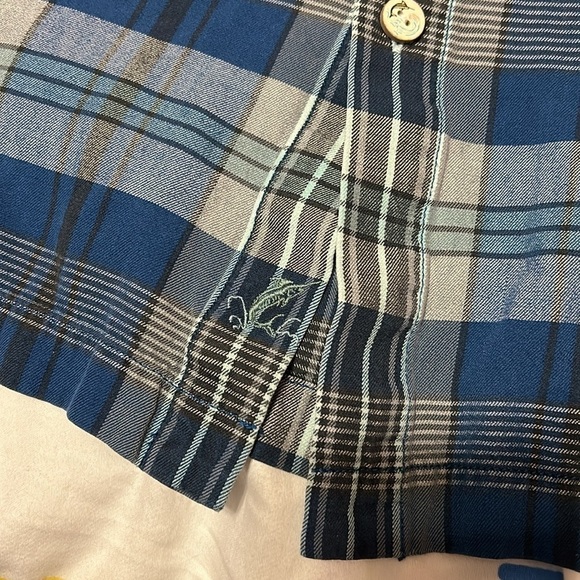 EUC Tommy Bahama Plaid Button Down Shirt SS - Picture 2 of 5